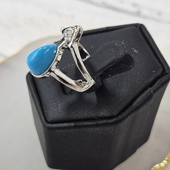 Royal Teardrop Adjustable Fashion Ring A47 - Picture 4 of 5